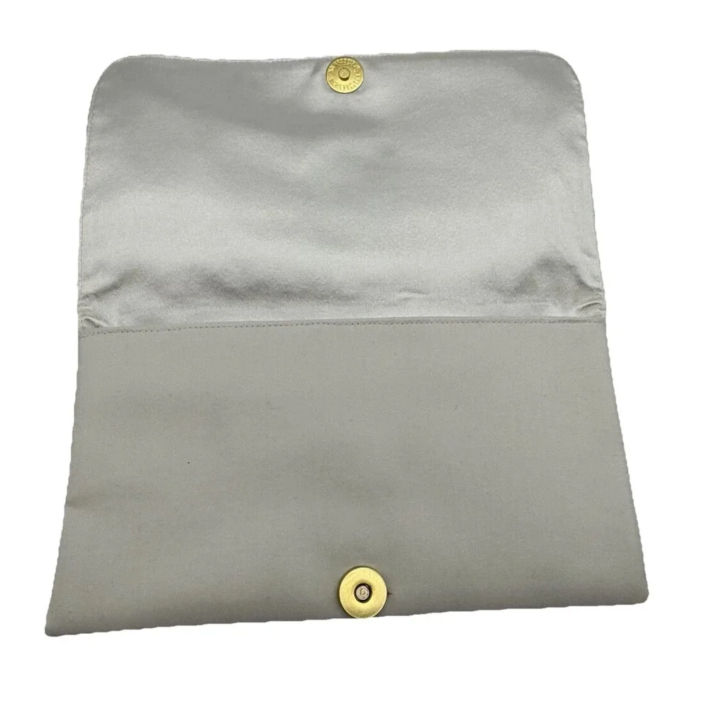Shiraleah Chicago Reiki Clutch Ivory Embroidered Metallic Foldover Bag NWT‎
